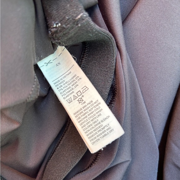 Old Navy Womens 4X Black Powersoft Sports Bra Cropped Tank Racerback - Picture 7 of 8